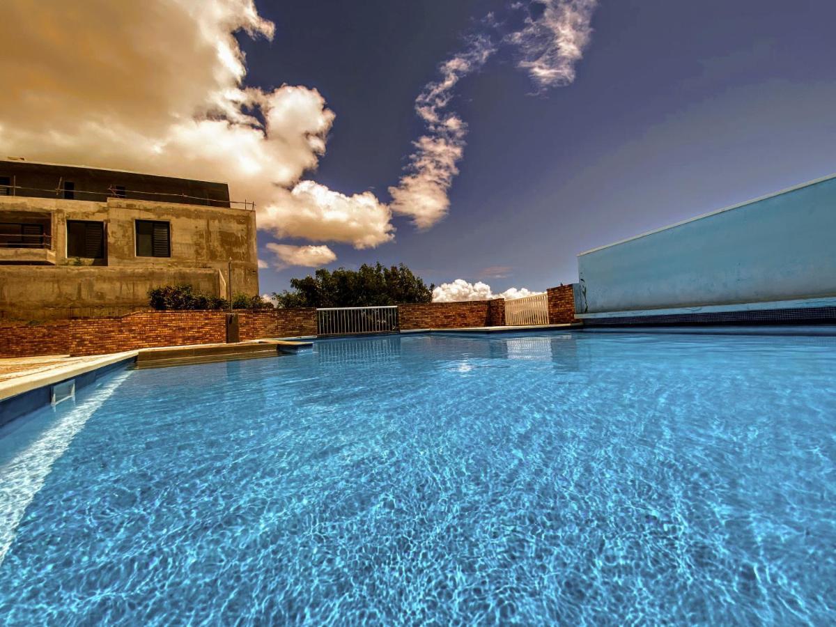 Tahiti - Condo Orovini Papeete  Exterior photo